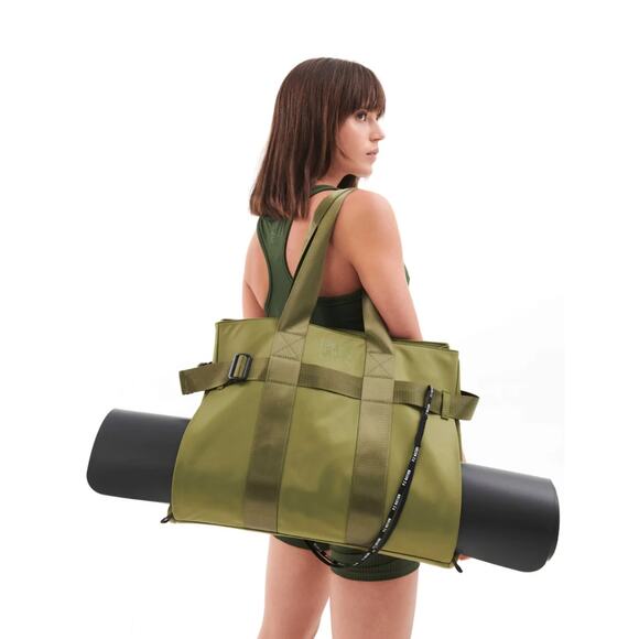 P.E Nation Handbags - PE Nation Retreat Yoga Bag in Sage Green